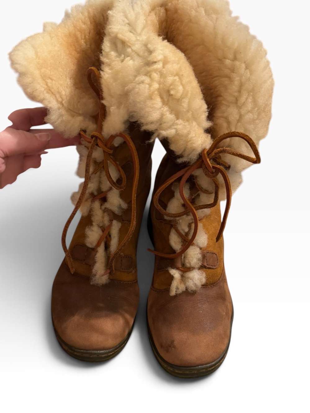 Born leather shearling-lined Lace Up winter boots Size 7 - Picture 3 of 8